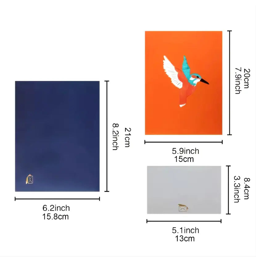 Maße von Colibri Memories Umschlägen in Blau, Orange mit Kolibri-Motiv und Grau